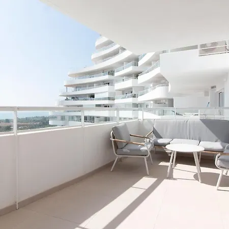 Global Properties, Nuevo Con Terraza En Gran Canet Residencial