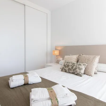 Apartment Global Properties, Nuevo Con Terraza En Gran Canet Residencial